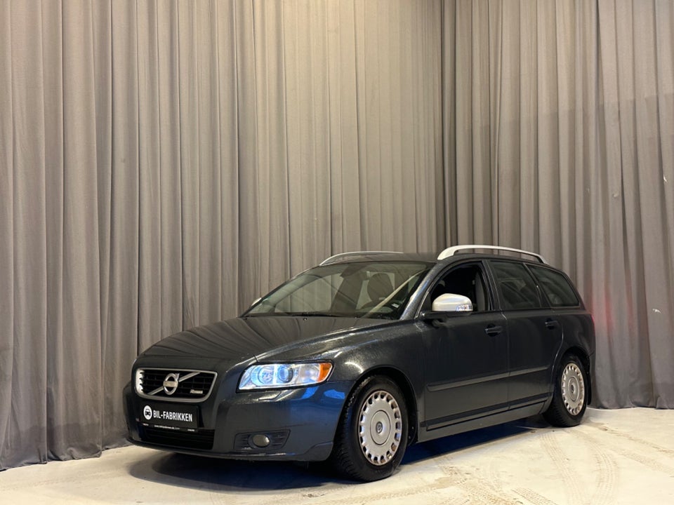 Volvo V50 1,6 D Summum 5d