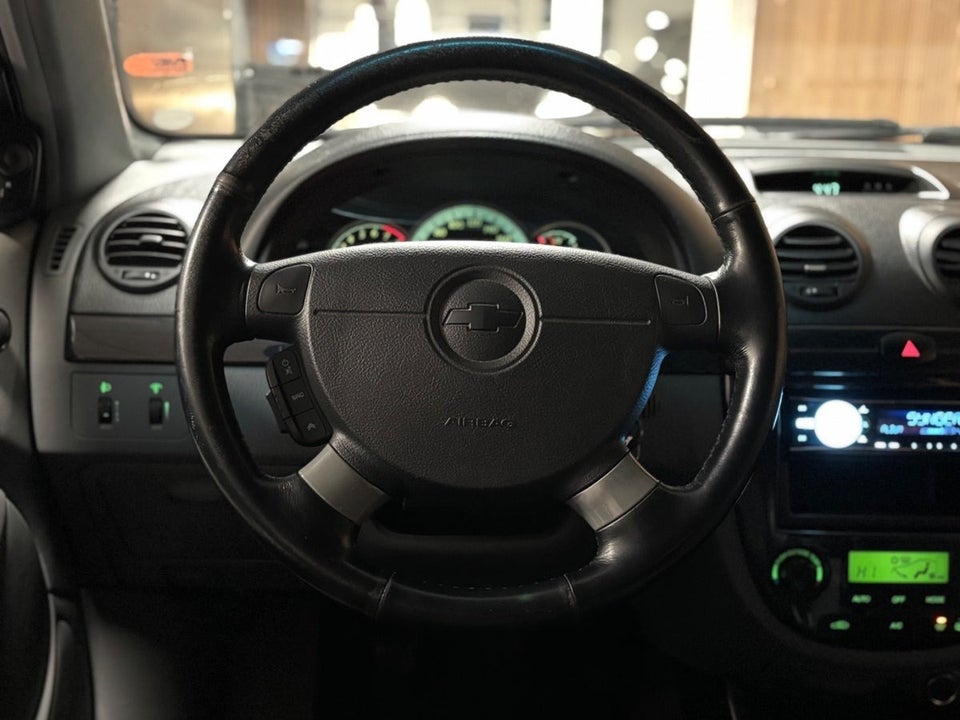 Chevrolet Lacetti 1,6 Classic 5d