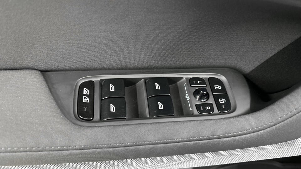 Polestar 2 Standard Range 5d