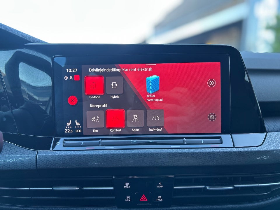 VW Golf VIII 1,4 GTE DSG 5d