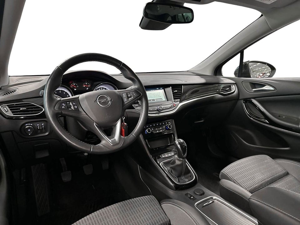 Opel Astra 1,2 T 145 Elegance Sports Tourer 5d