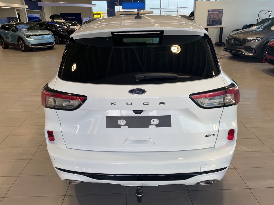 Ford Kuga 2,5 PHEV ST-Line X CVT 5d