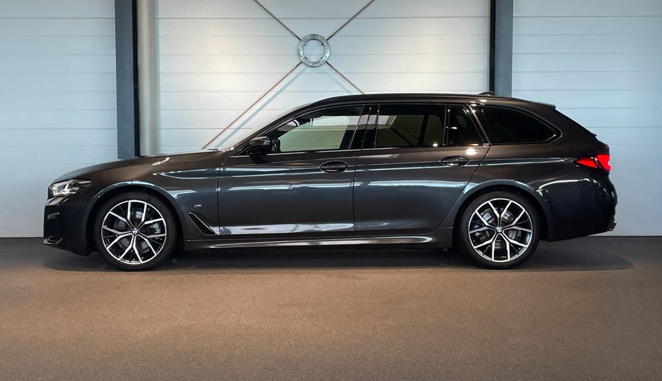 BMW 520d 2,0 Touring M-Sport aut. 5d