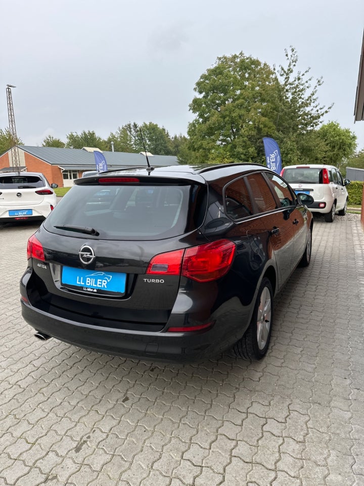 Opel Astra 1,4 T 140 Sport Sports Tourer 5d