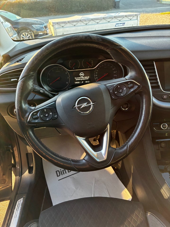 Opel Grandland X 1,2 T 130 Innovation aut. 5d