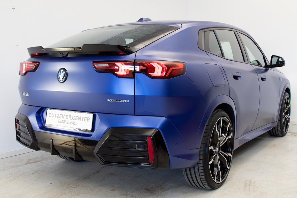 BMW iX2 xDrive30 M-Sport 5d