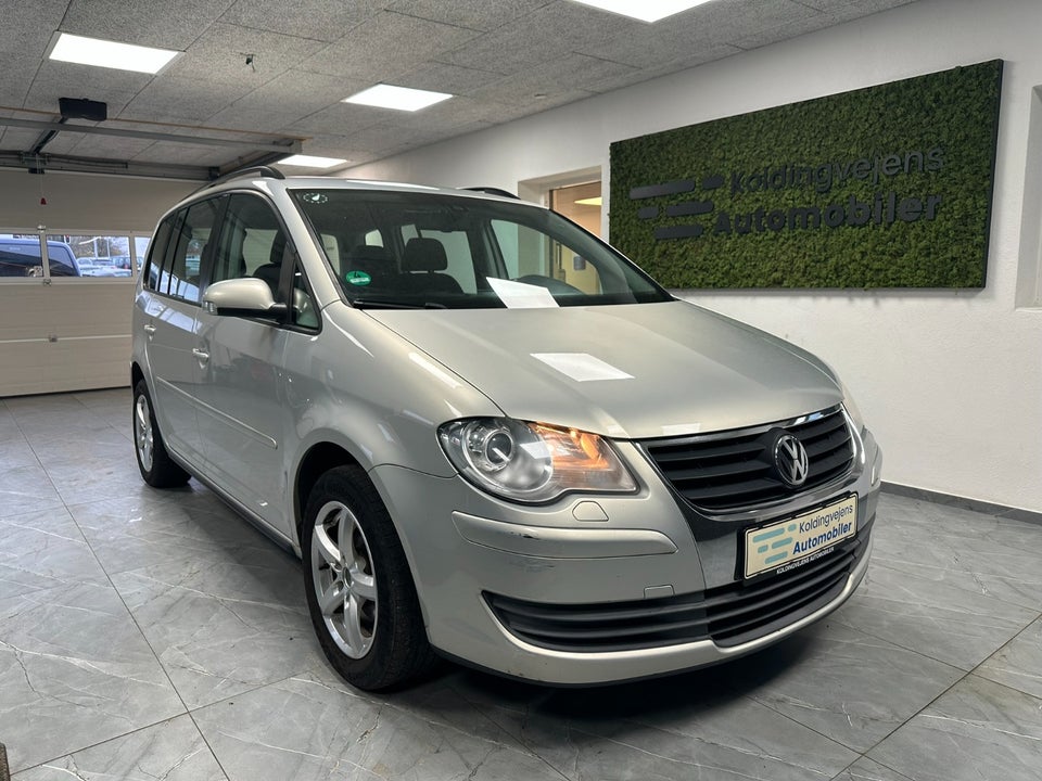 VW Touran 1,4 TSi 140 Trendline DSG 7prs 5d