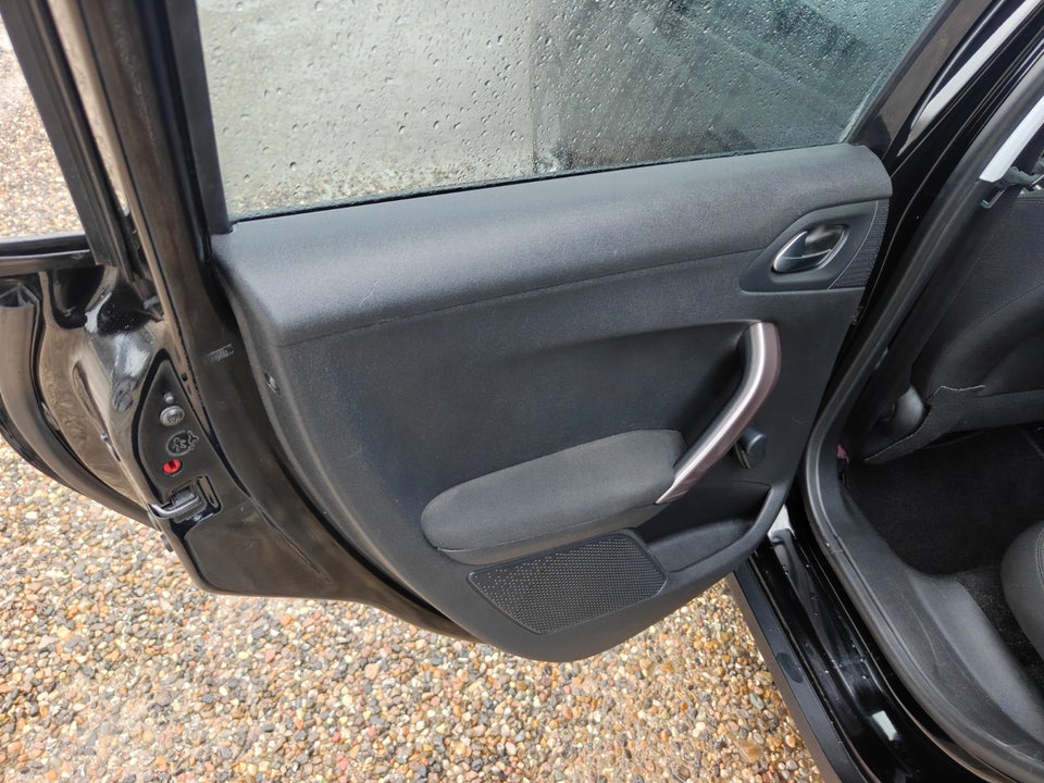 Peugeot 2008 1,2 VTi 82 Allure 5d