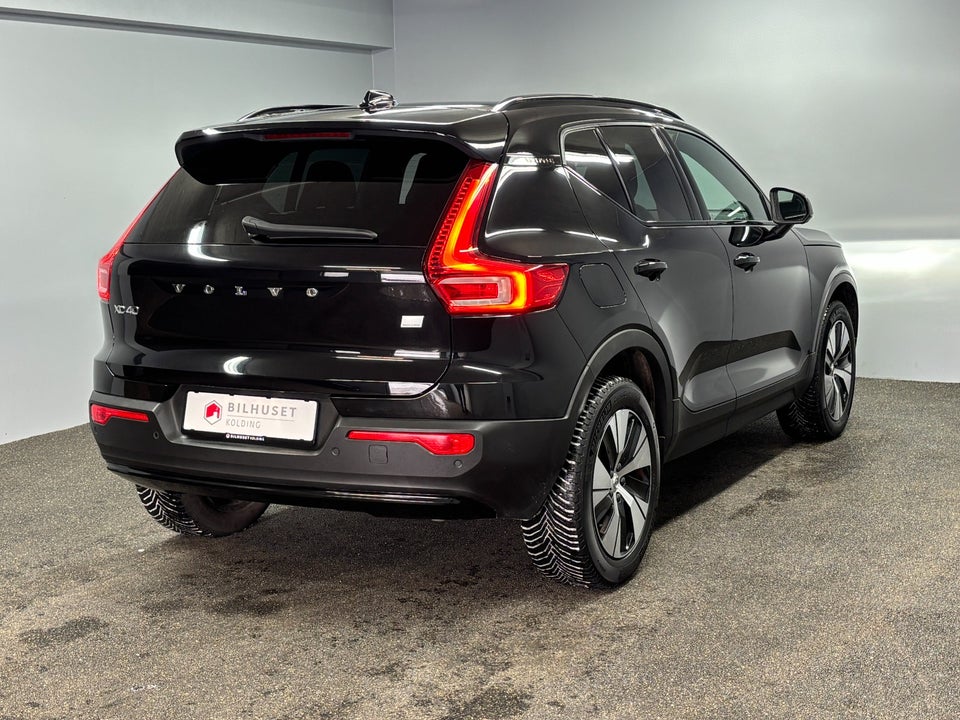 Volvo XC40 1,5 T4 ReCharge Plus Dark aut. 5d