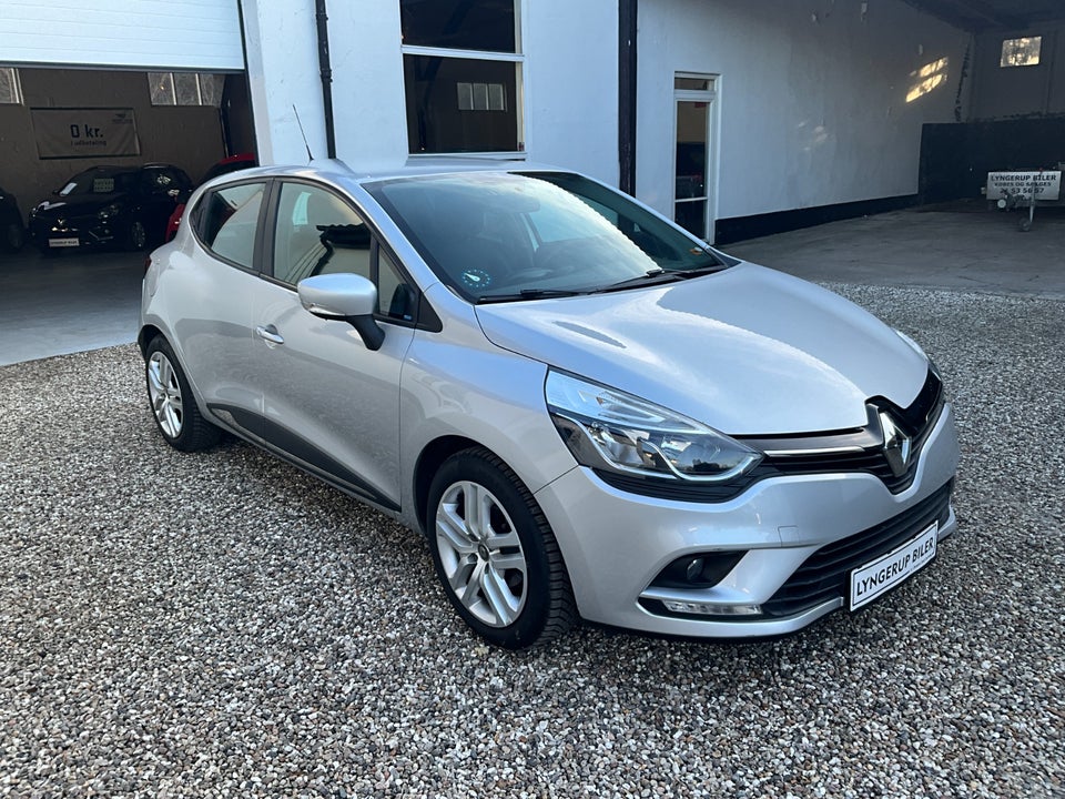 Renault Clio IV 0,9 TCe 90 Zen 5d