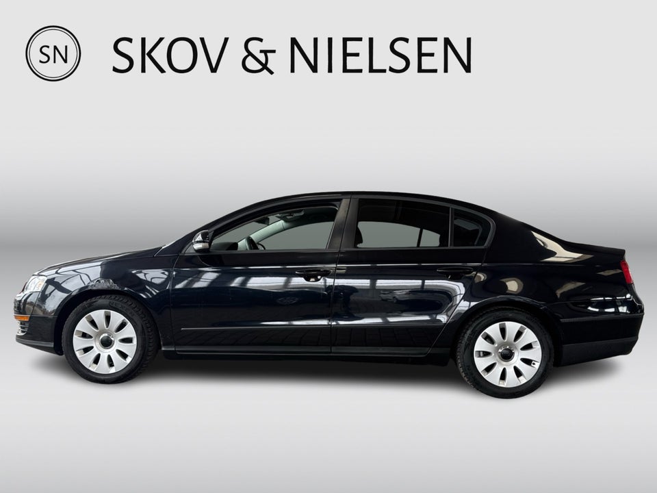 VW Passat 2,0 FSi Comfortline 4d