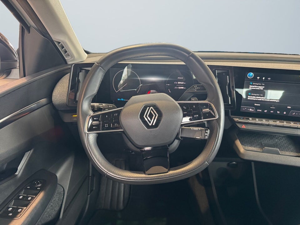 Renault Megane E-Tech 40 Equilibre 5d