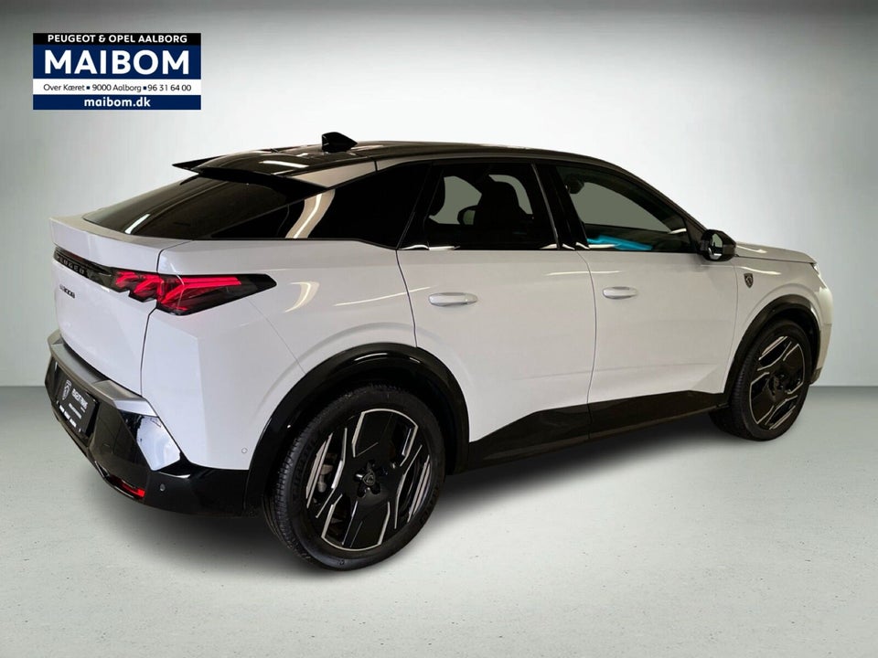 Peugeot e-3008 77 GT Pack 5d