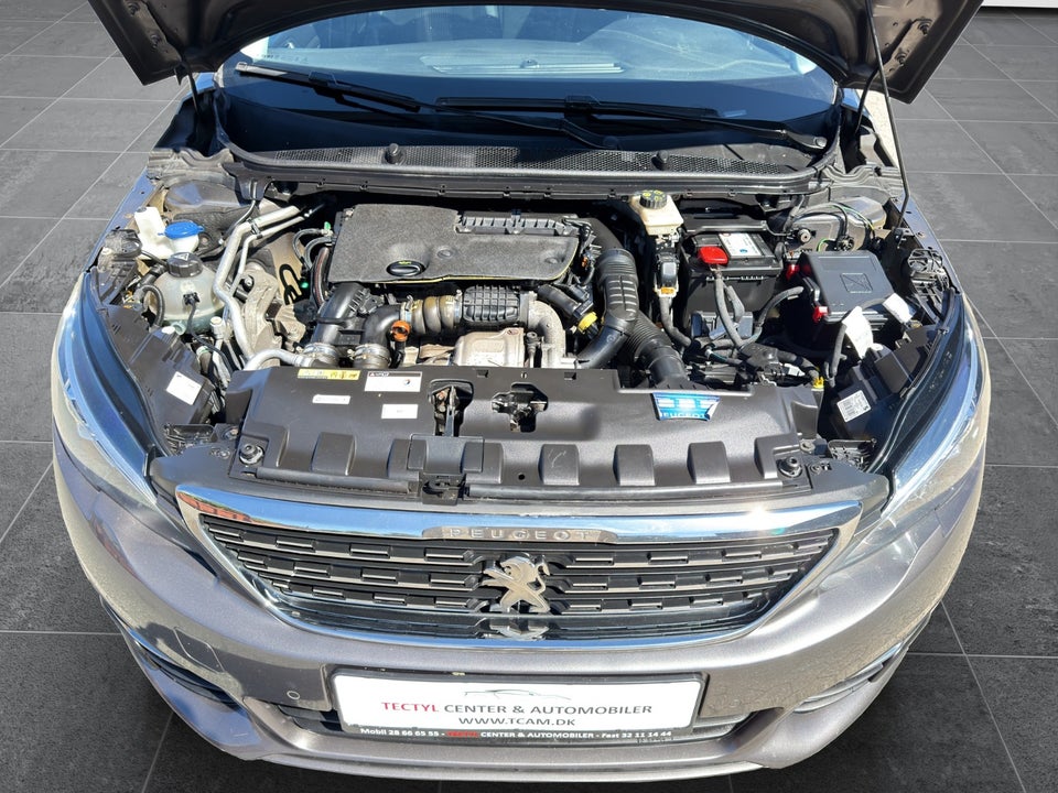 Peugeot 308 1,6 BlueHDi 120 Allure Sky SW 5d