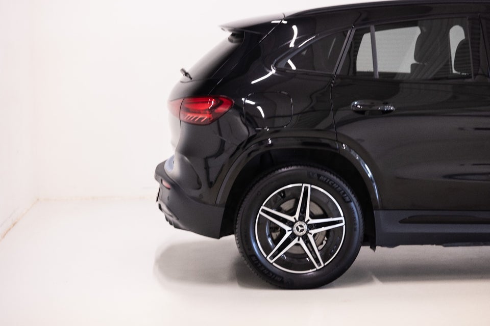 Mercedes EQA250+ AMG Advance 5d