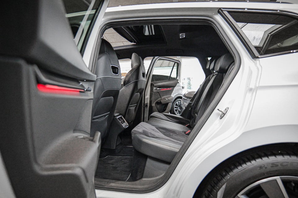 Skoda Enyaq 80 iV Sportline 5d