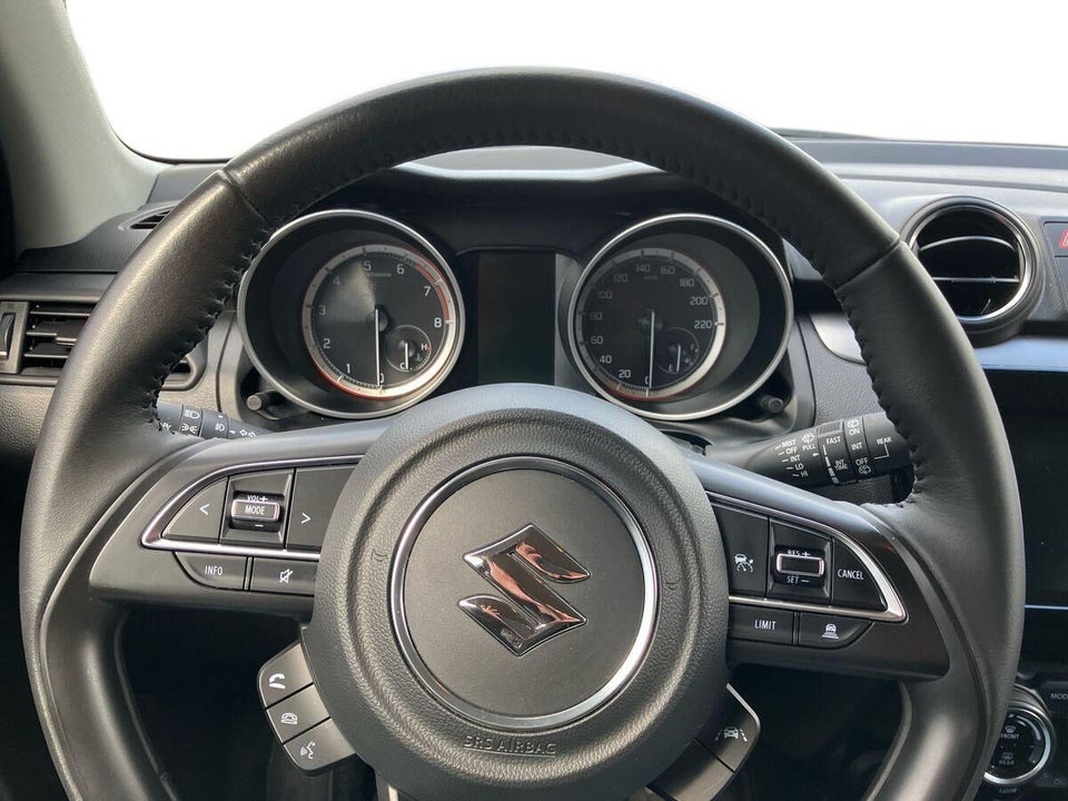 Suzuki Swift 1,2 mHybrid Exclusive 5d
