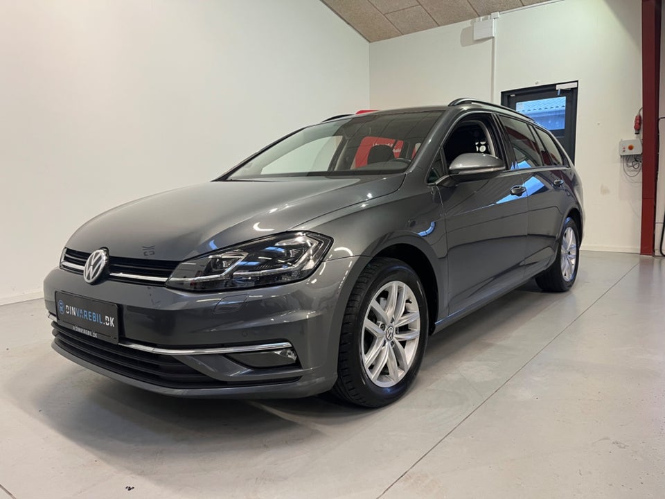 VW Golf VII 2,0 TDi 150 Comfortline Connect Variant DSG Van 5d