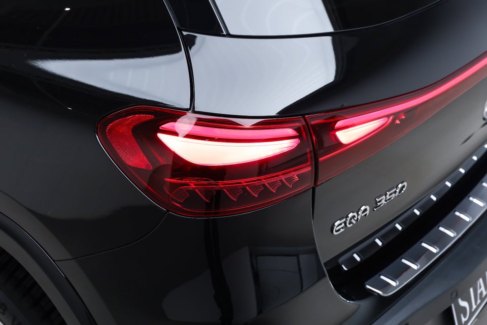 Mercedes EQA350 AMG Line Premium 4Matic 5d