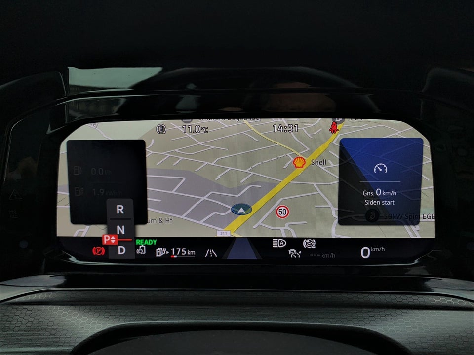 VW Golf VIII 1,4 GTE DSG 5d