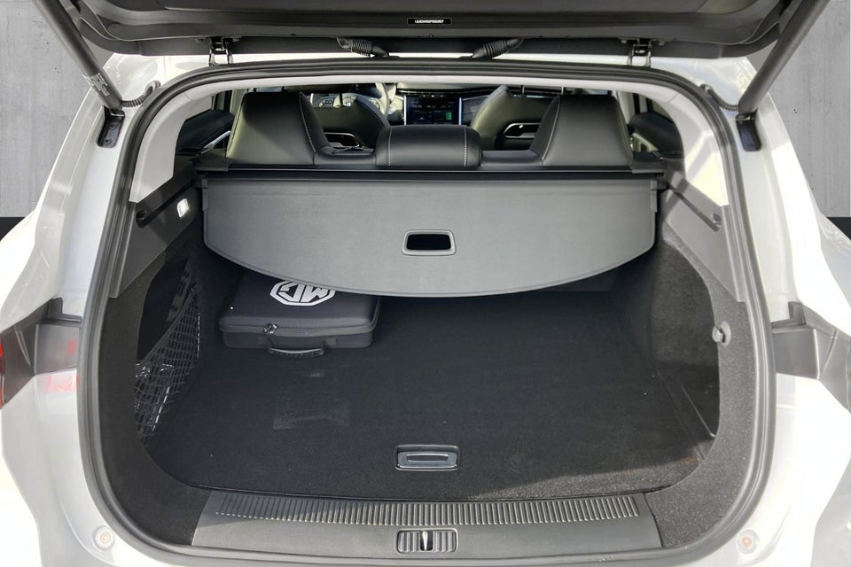 MG Marvel R Performance 5d