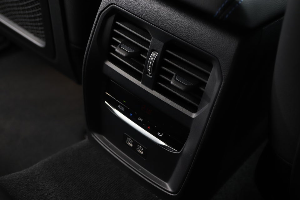 BMW i4 eDrive35 Fully Charged M-Sport 5d