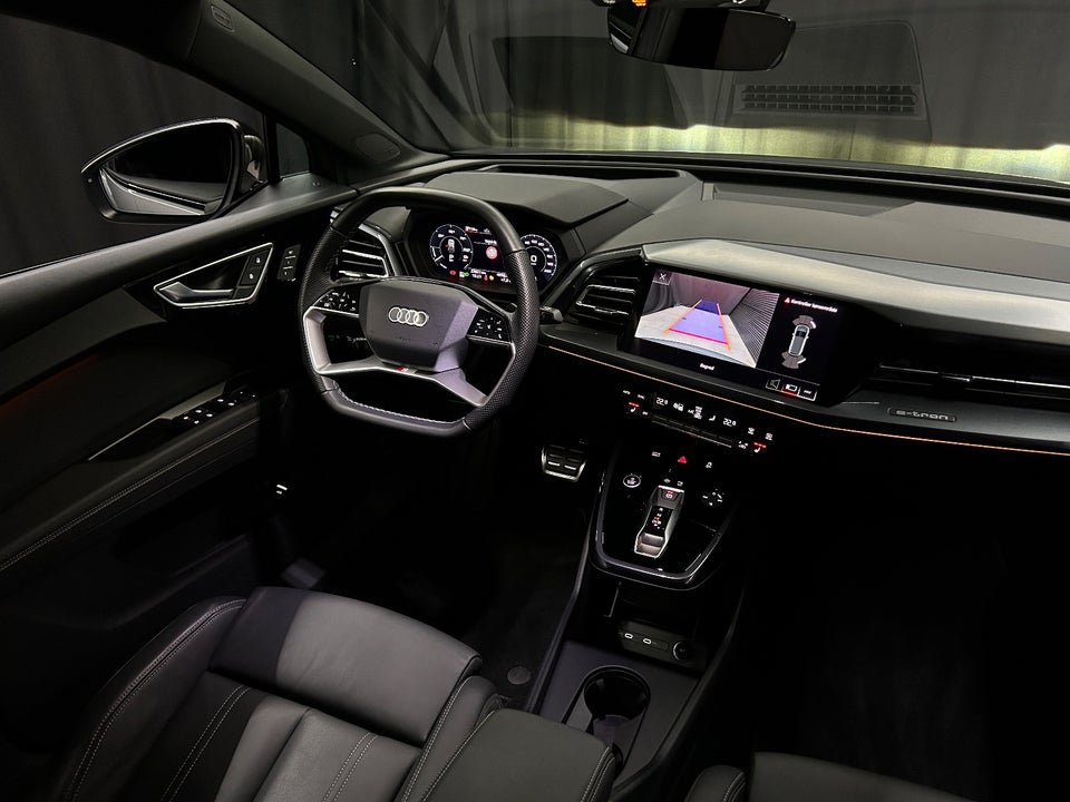 Audi Q4 e-tron 45 S-line 5d