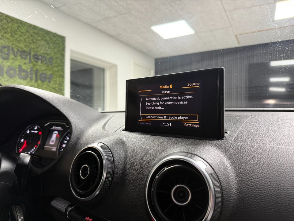 Audi A3 1,6 TDi 110 Ambiente Sportback 5d