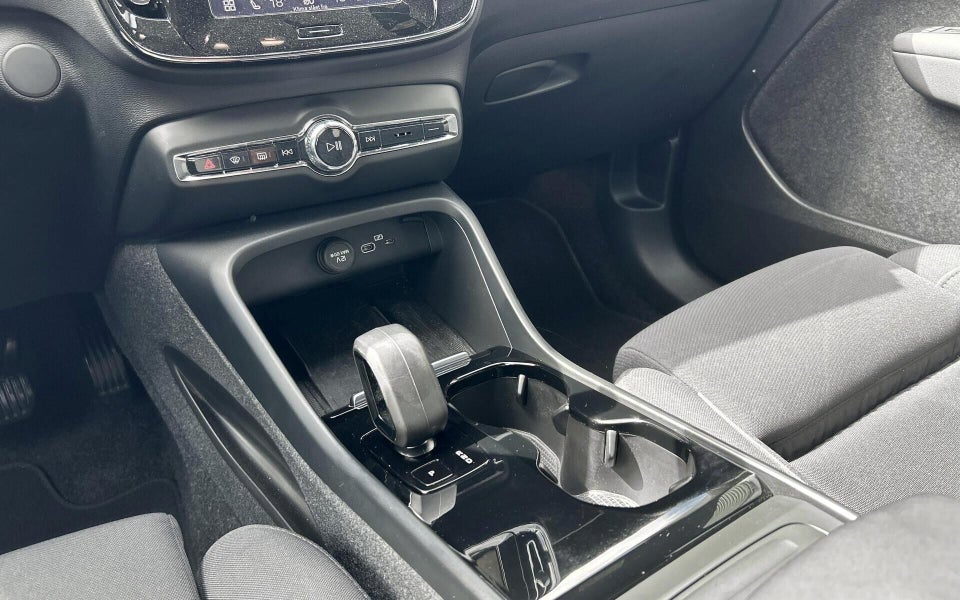 Volvo XC40 ReCharge Extended Range Core 5d