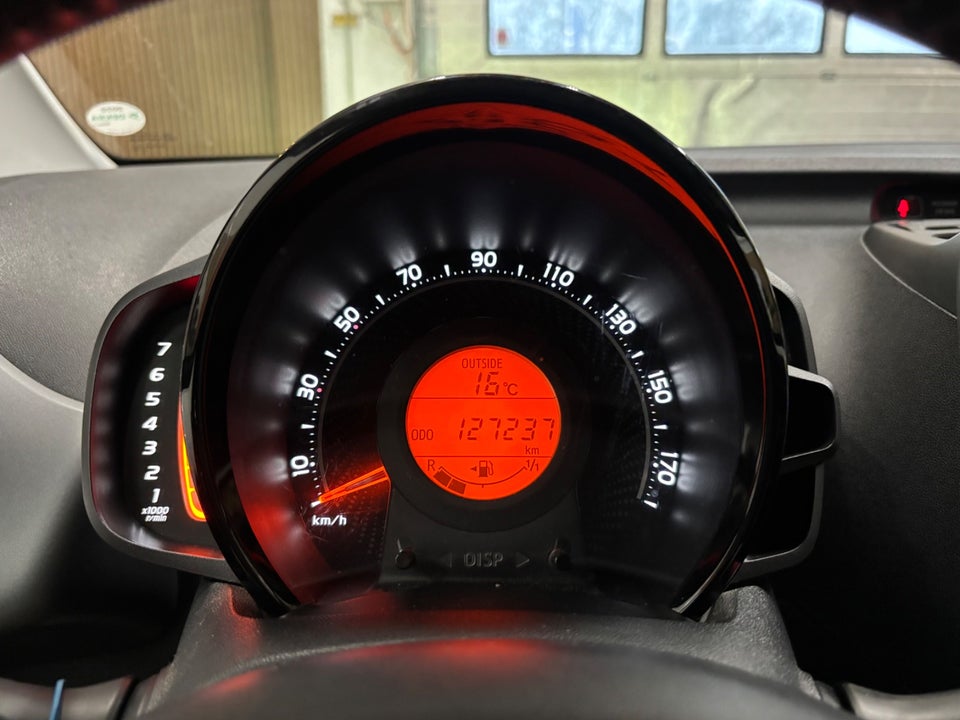 Toyota Aygo 1,0 VVT-i x-cellence 5d