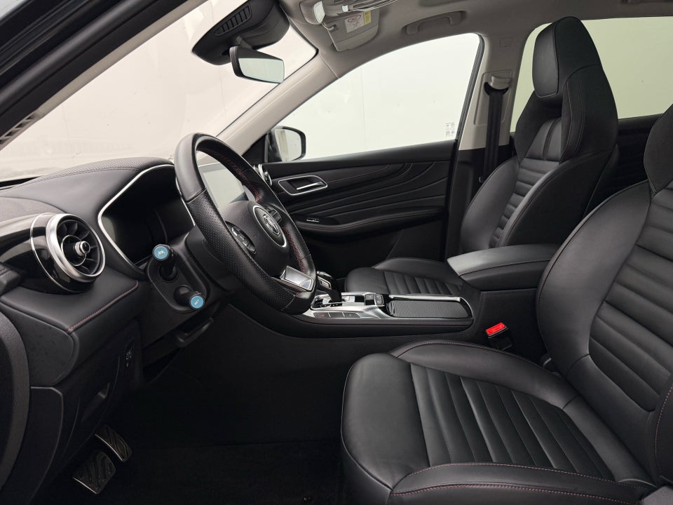 MG EHS 1,5 PHEV Luxury 5d