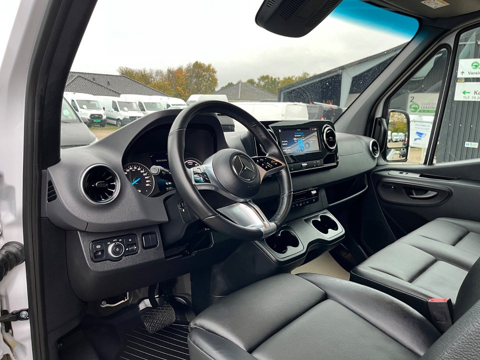 Mercedes eSprinter 420 113 A3 Kassevogn SELECT