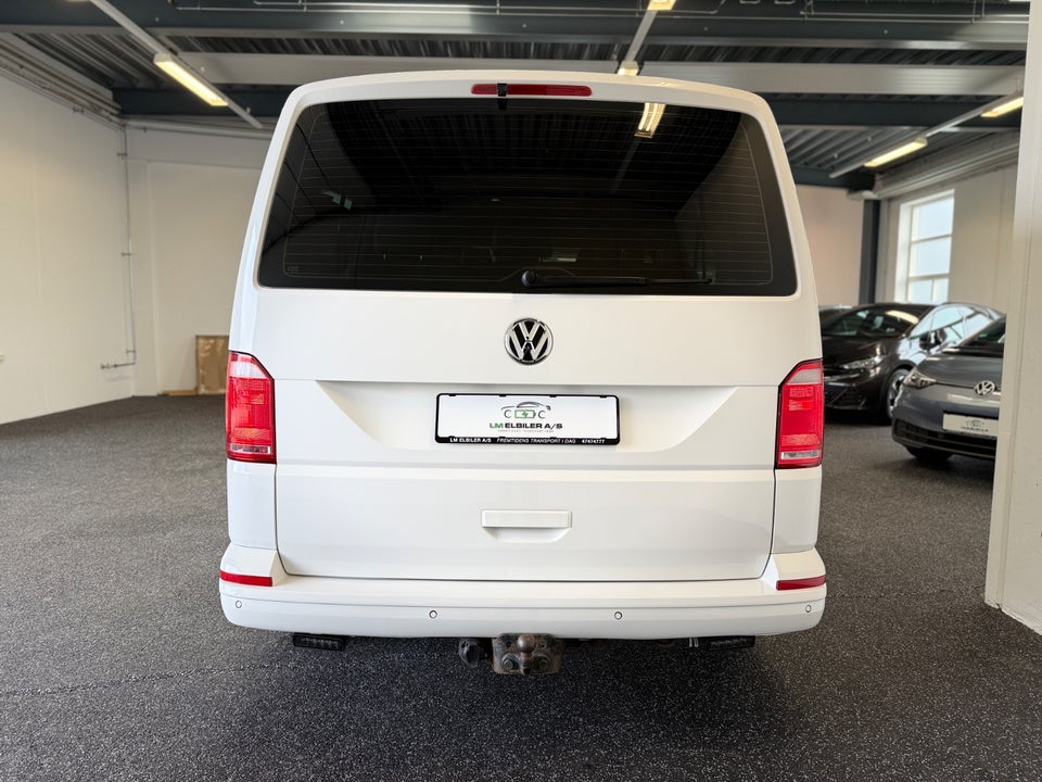 VW Caravelle 2,0 TDi 140 Comfortline DSG lang 4d