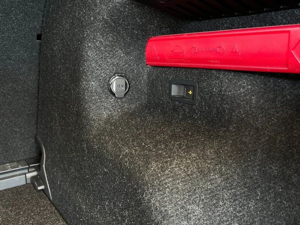 Skoda Enyaq 80 iV Suite 5d