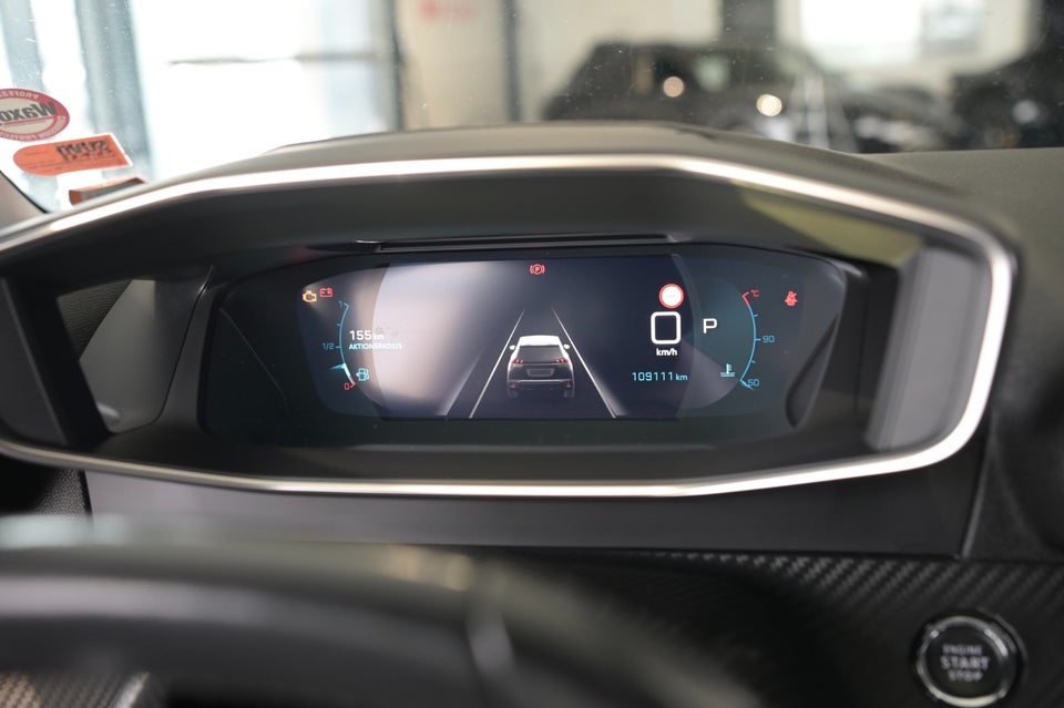 Peugeot 2008 1,5 BlueHDi 130 Allure Pack EAT8 5d