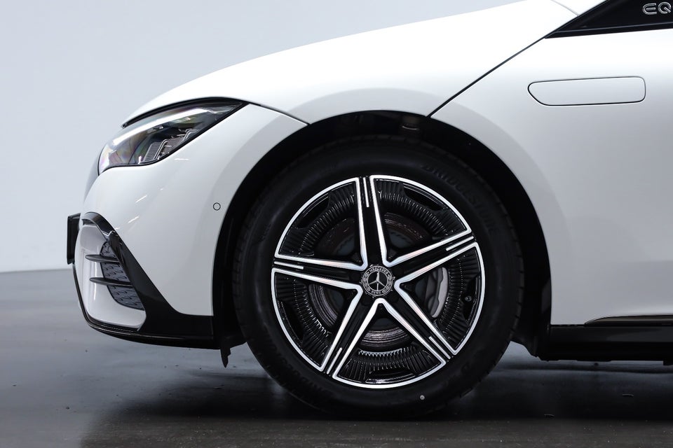 Mercedes EQE350+ AMG Line 4d