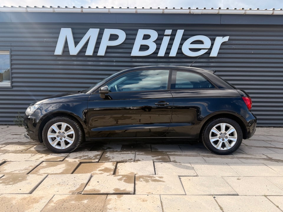 Audi A1 1,4 TFSi 122 Attraction S-tr. 3d