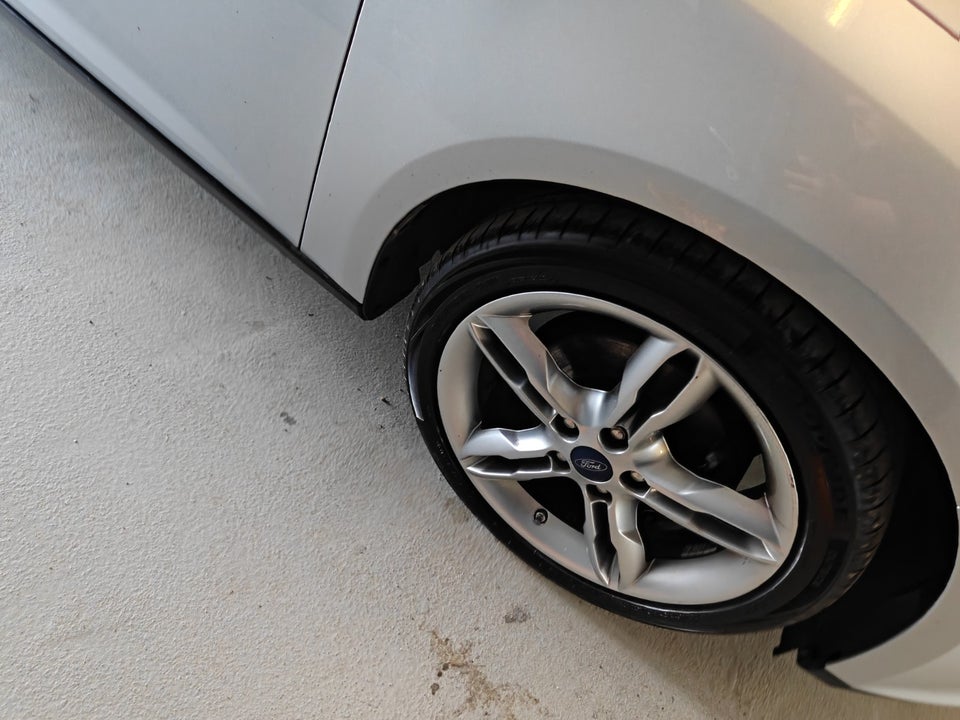 Ford Focus 1,0 SCTi 125 Titanium stc. 5d