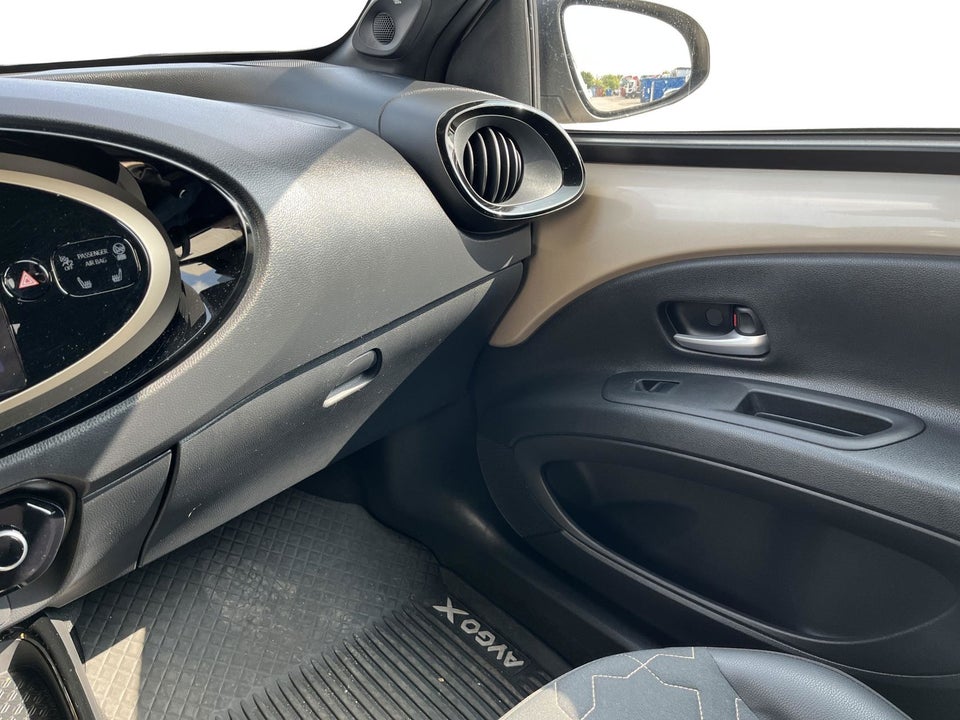 Toyota Aygo X 1,0 Envy 5d
