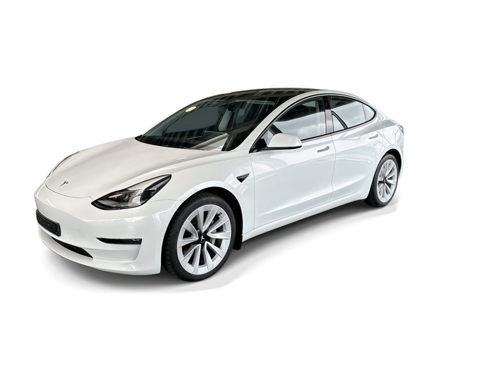 Tesla Model 3 Long Range AWD 4d
