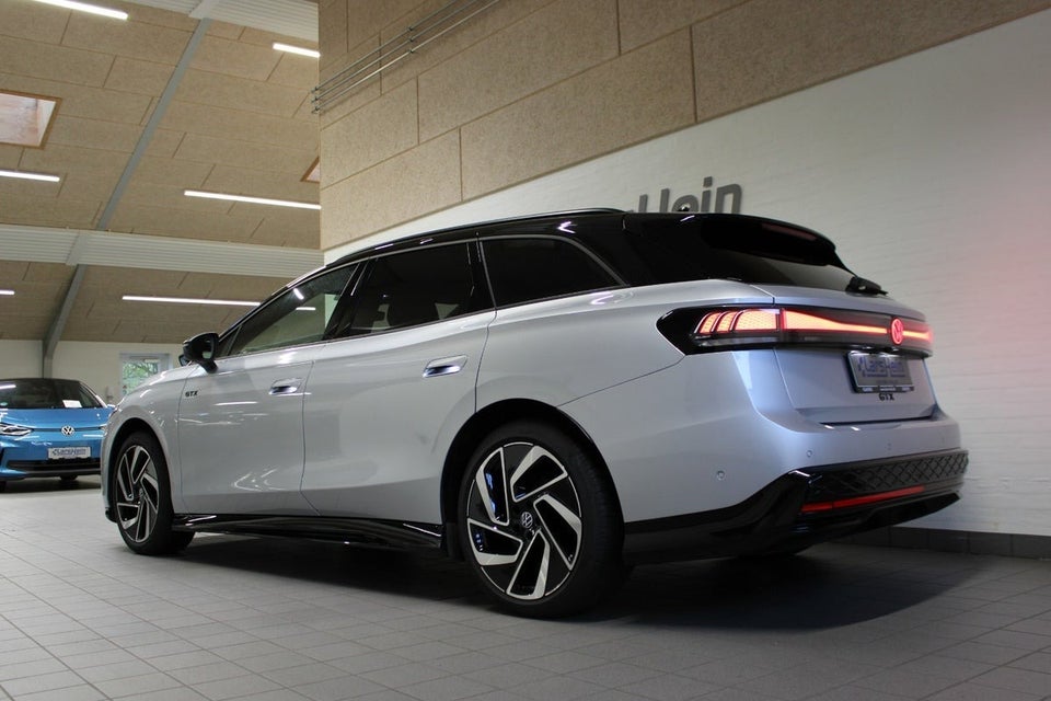 VW ID.7 86 GTX Tourer 4Motion 5d