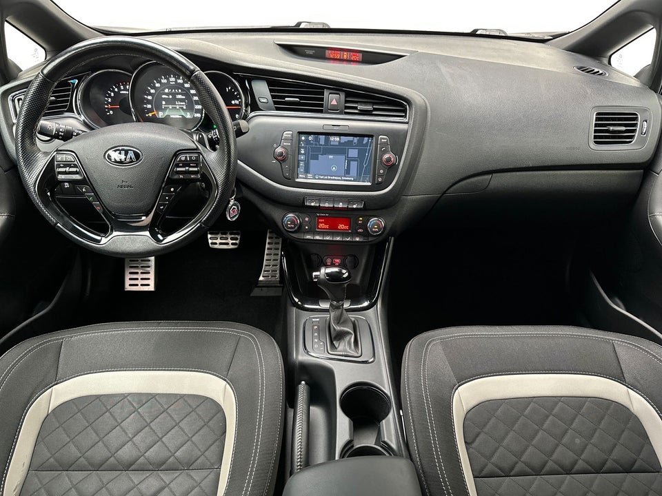 Kia Ceed 1,6 CRDi 136 GT-Line Limited DCT 5d