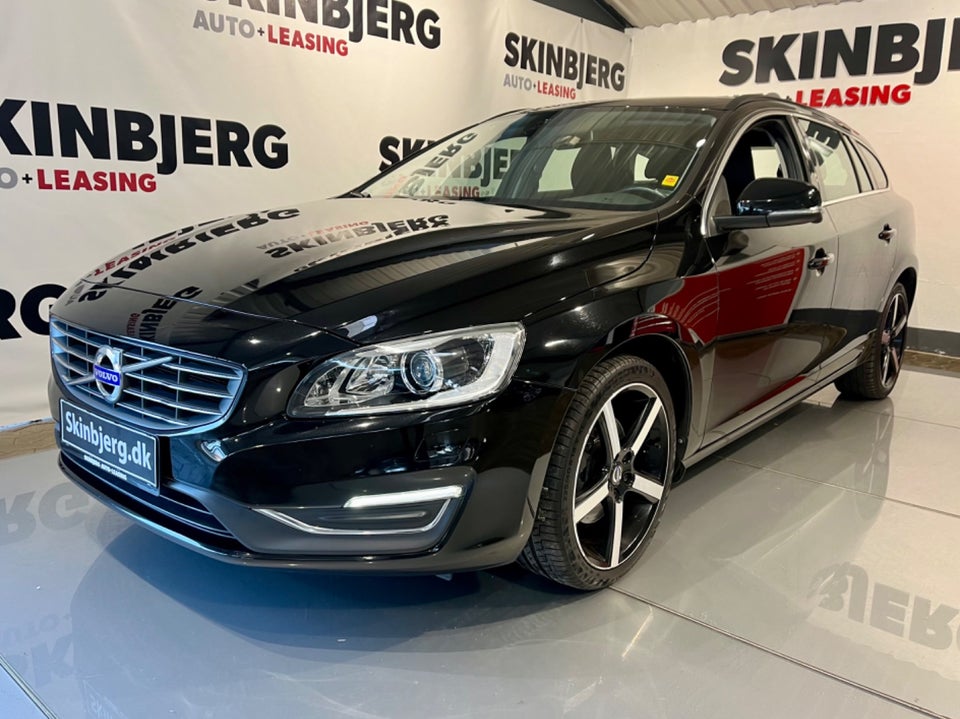 Volvo V60 2,0 D3 150 Momentum aut. 5d