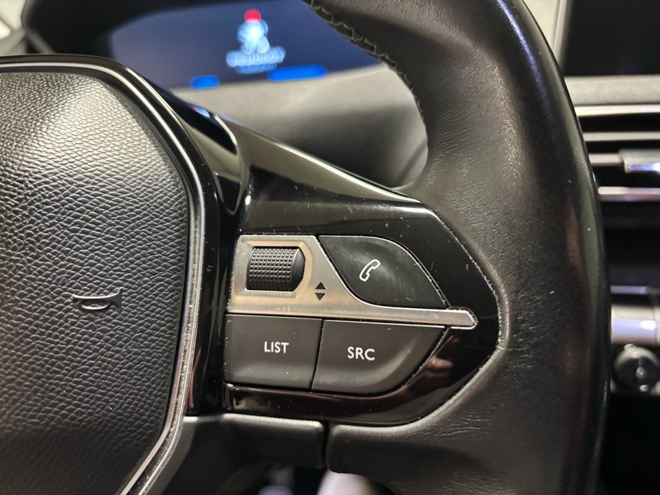 Peugeot 3008 1,5 BlueHDi 130 Allure 5d