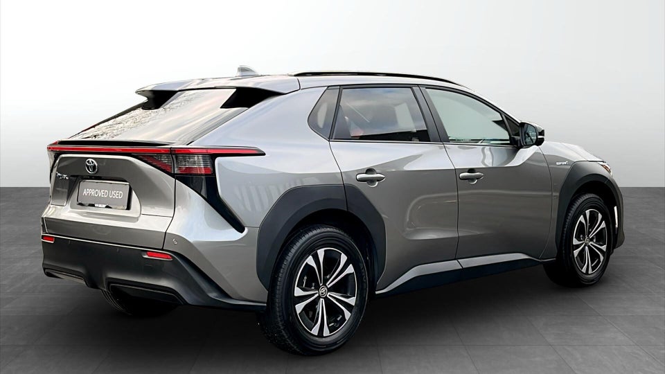 Toyota bZ4X Active 5d
