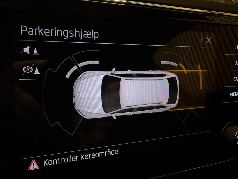 Skoda Superb 1,4 TSi iV Ambition Combi DSG 5d
