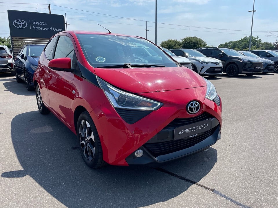 Toyota Aygo 1,0 VVT-i x-press 5d