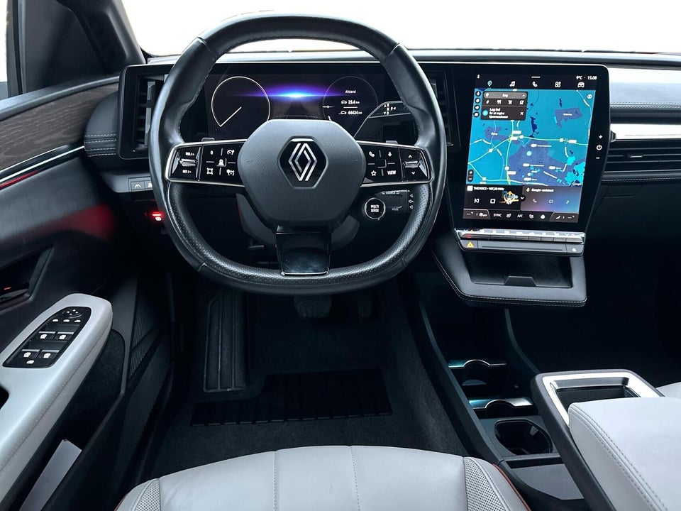 Renault Megane E-Tech 60 Iconic 5d