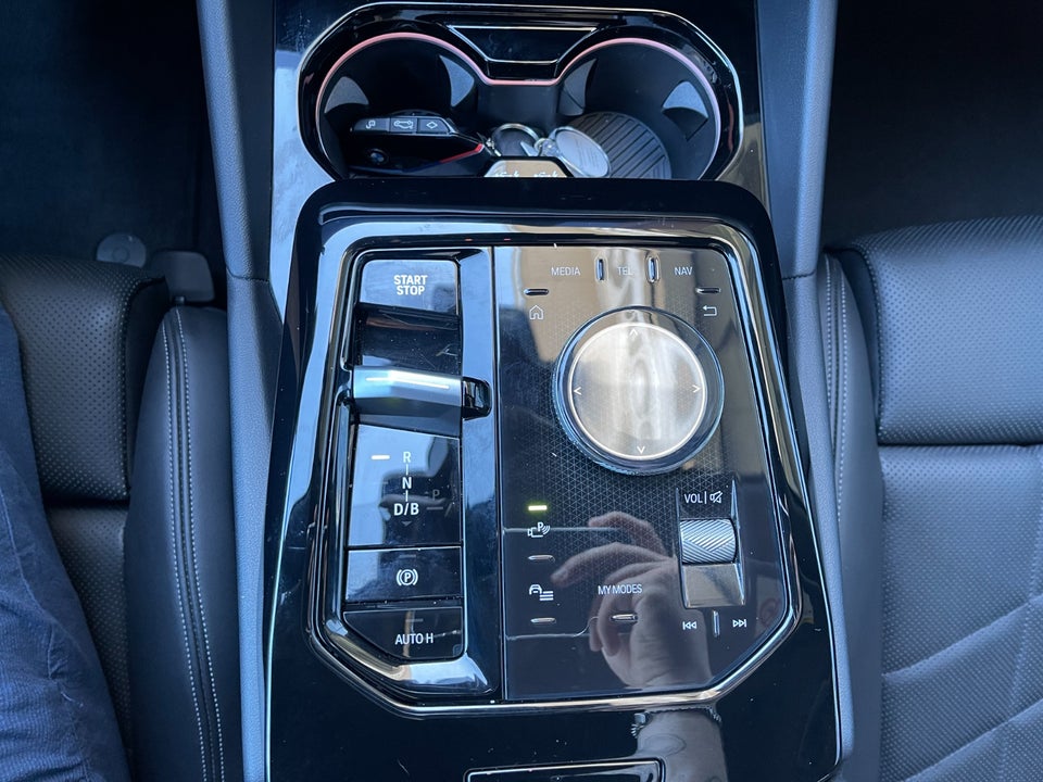 BMW i5 eDrive40 M-Sport 4d