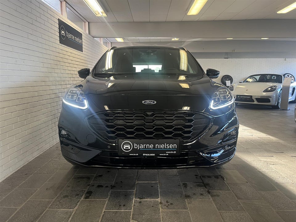 Ford Kuga 2,5 PHEV ST-Line X CVT 5d